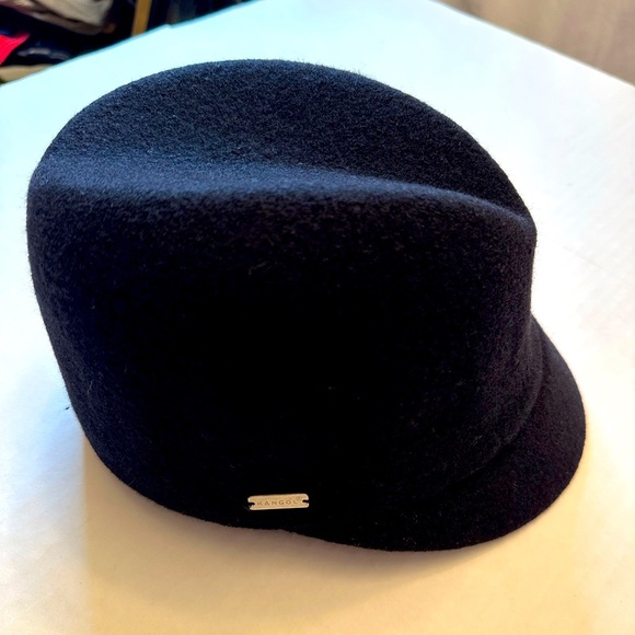 Kangol Wool Blend Colette Hat THIS IS SOLD UNABLE TO DELETE - Picture 1 of 10
